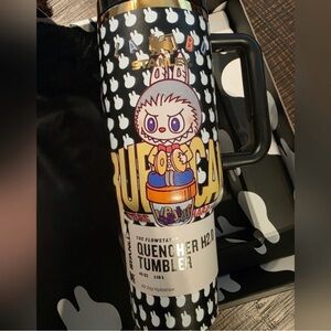 Stanley Quencher H2.0 Tumbler with Bold Graphic